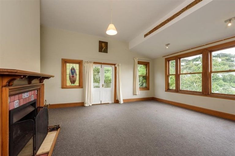 Photo of property in 17 Boundary Road, Kelburn, Wellington, 6012