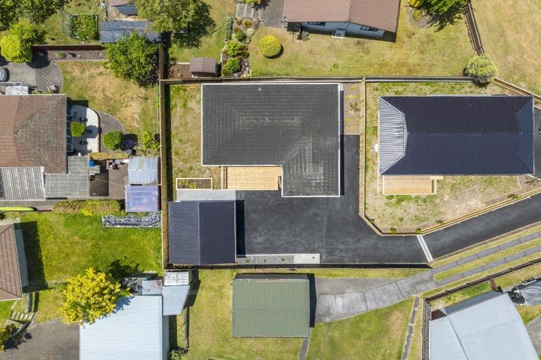 Photo of property in 4b Reid Grove, Richmond Heights, Taupo, 3330