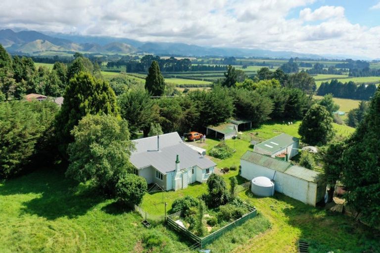 Photo of property in 139 Third Line, Norsewood, 4974