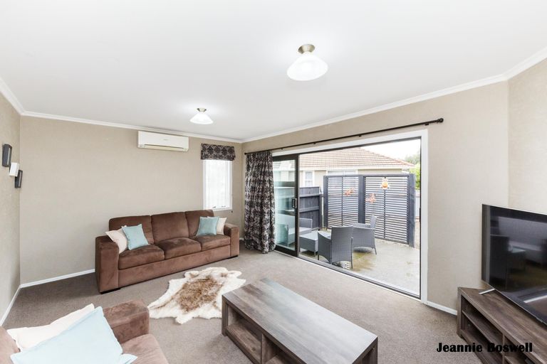 Photo of property in 29 Benmore Avenue, Cloverlea, Palmerston North, 4412
