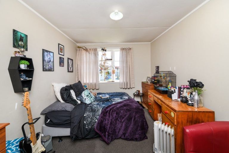 Photo of property in 5 Clyde Crescent, Roslyn, Palmerston North, 4414