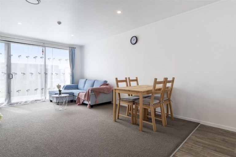 Photo of property in 8/18 Ashley Place, Papamoa Beach, Papamoa, 3118