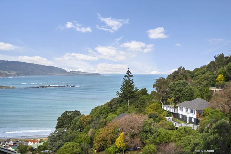 Photo of property in 10 Carlton Street, Melrose, Wellington, 6023