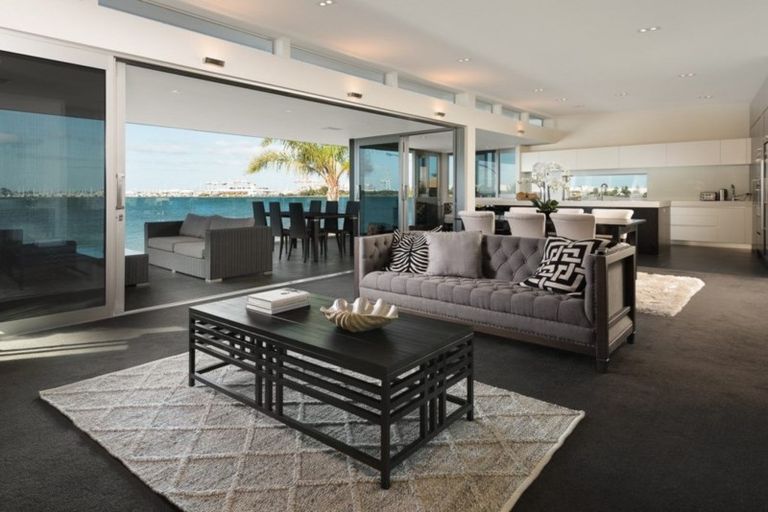 Photo of property in 64 Harbour Road, Ohope, 3121