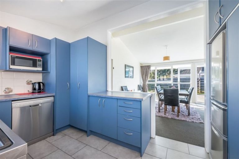 Photo of property in 3 Wilson Grove, Normandale, Lower Hutt, 5010