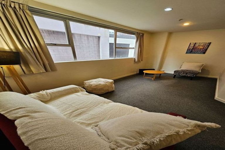 Photo of property in Regency Apartments, 2d/49 Manners Street, Te Aro, Wellington, 6011