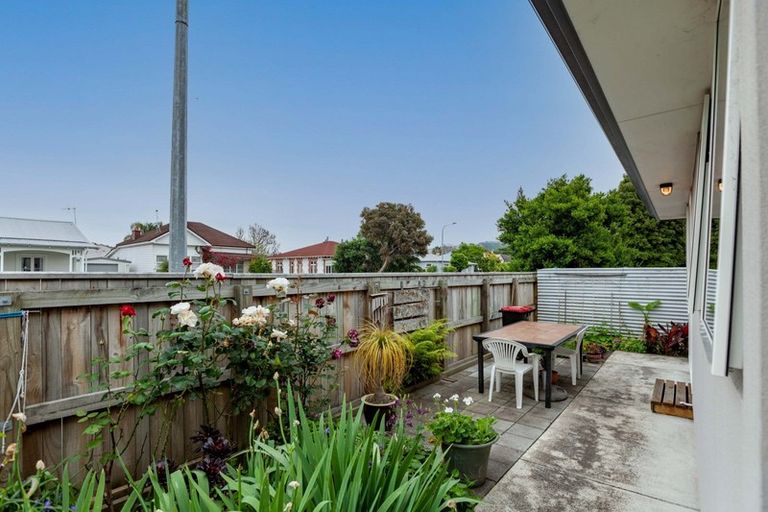 Photo of property in 17a Jull Street, Napier South, Napier, 4110