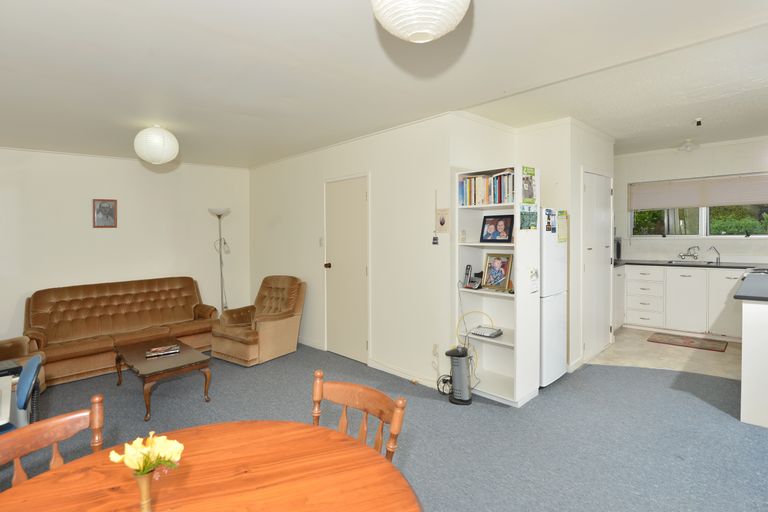 Photo of property in 2/81 Old Onerahi Road, Onerahi, Whangarei, 0110