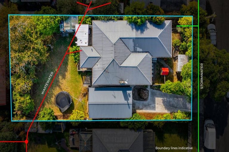 Photo of property in 1 Sarona Avenue, Glen Eden, Auckland, 0602