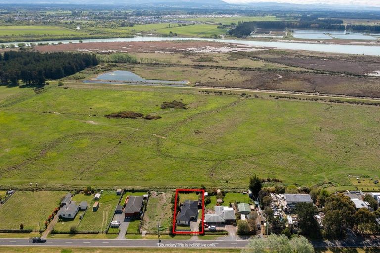 Photo of property in 453 Kainga Road, Brooklands, Christchurch, 8083