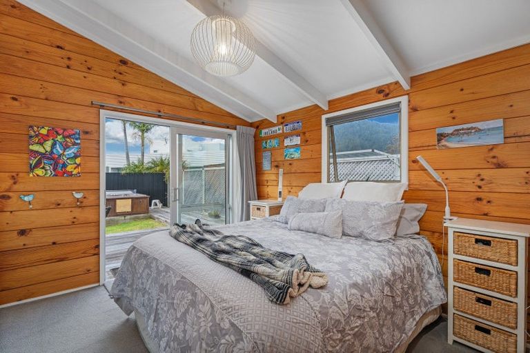 Photo of property in 6 Winderton Way, Pauanui, Hikuai, 3579