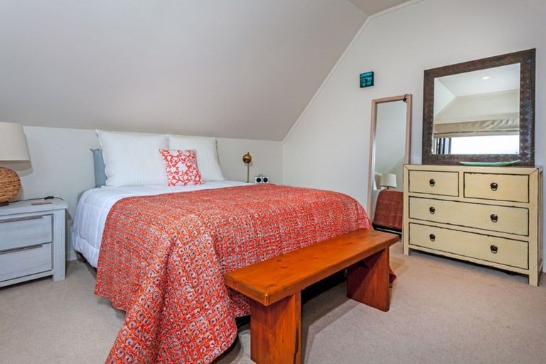 Photo of property in 613c Beach Road, Whangamata, 3620