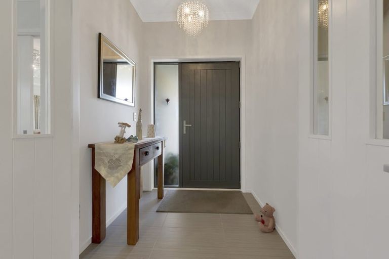 Photo of property in 59 Sequoia Way, Rangiora, 7400