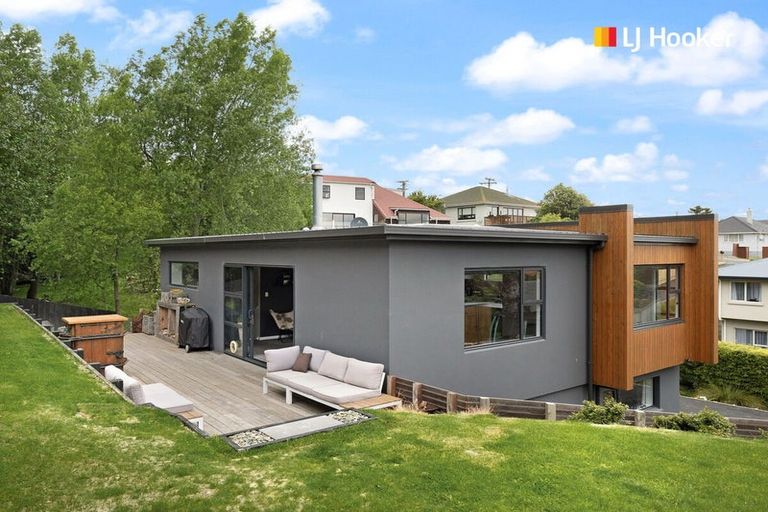 Photo of property in 11 Eastbank Street, Waverley, Dunedin, 9013