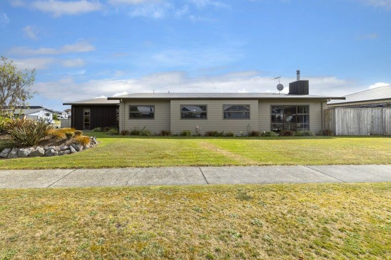 Photo of property in 22 Victoria Street, Richmond Heights, Taupo, 3330