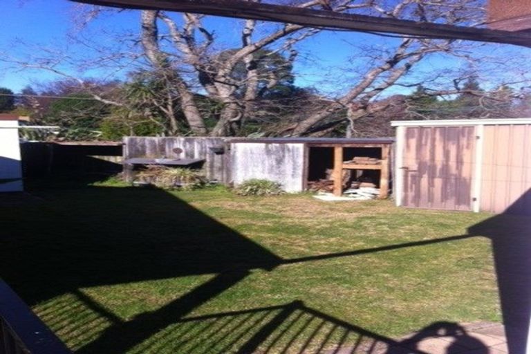 Photo of property in 43 Welcome Bay Road, Welcome Bay, Tauranga, 3112