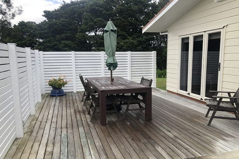 Photo of property in 16 Sapphire Place, Parua Bay, Whangarei, 0174