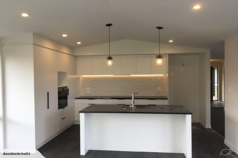 Photo of property in 68 Pakanga Grove, Pyes Pa, Tauranga, 3112