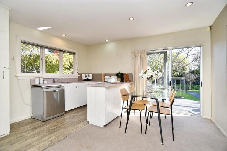 Photo of property in 355 Hills Road, Mairehau, Christchurch, 8013