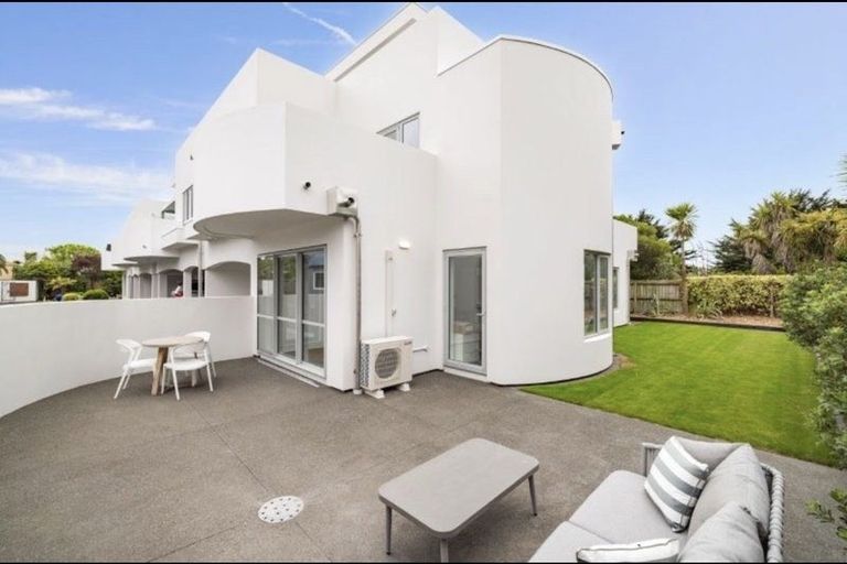 Photo of property in 2/8 Ballance Street, Waimairi Beach, Christchurch, 8083