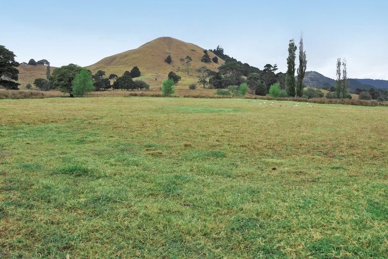 Photo of property in 309 Old Woodcocks Road, Kaipara Flats, Warkworth, 0981