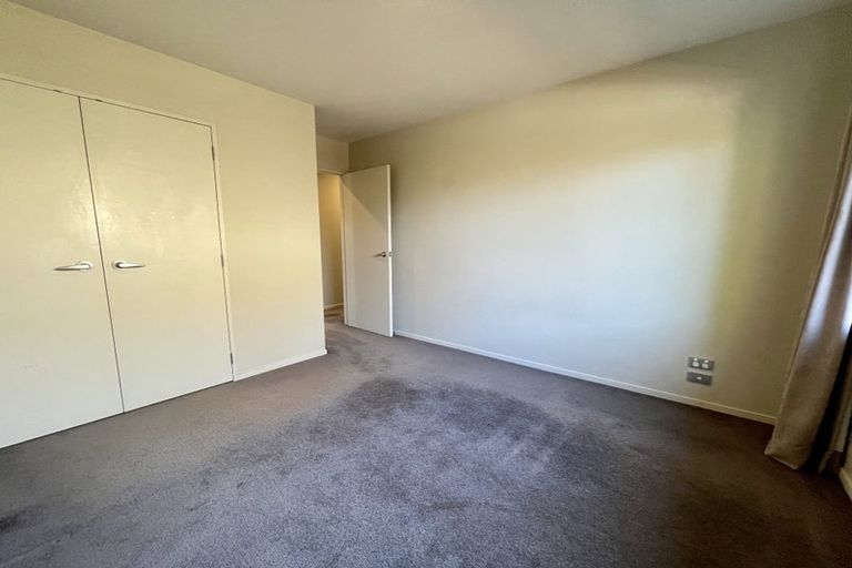 Photo of property in 5 Alvre Place, Flat Bush, Auckland, 2016