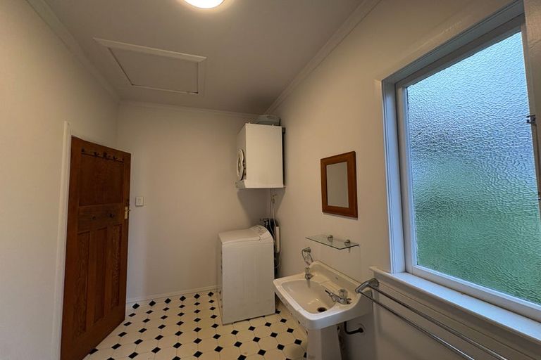 Photo of property in 8 Blythe Street, Berhampore, Wellington, 6023
