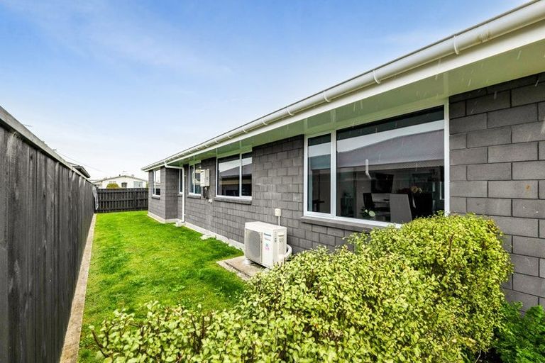 Photo of property in 110 Cracroft Street, Waitara, 4320