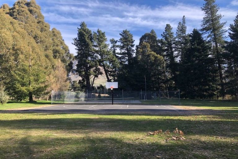 Photo of property in 5a Hart Place, Lake Coleridge, 7572