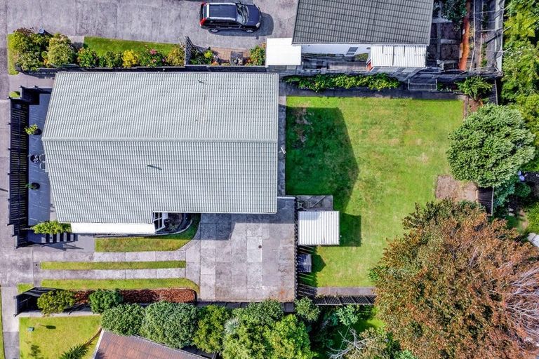 Photo of property in 22 Nevada Drive, Merrilands, New Plymouth, 4312