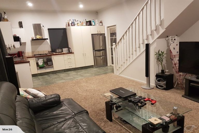 Photo of property in 9e Crohane Place, Addington, Christchurch, 8024