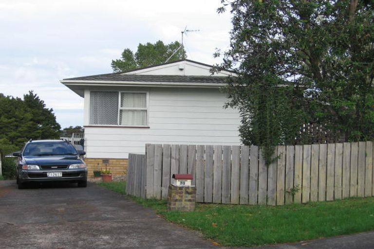 Photo of property in 70 Fitzwater Place, Henderson, Auckland, 0612