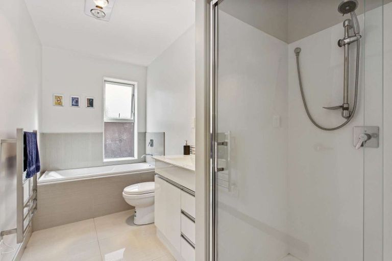 Photo of property in 235c Porchester Road, Takanini, 2112