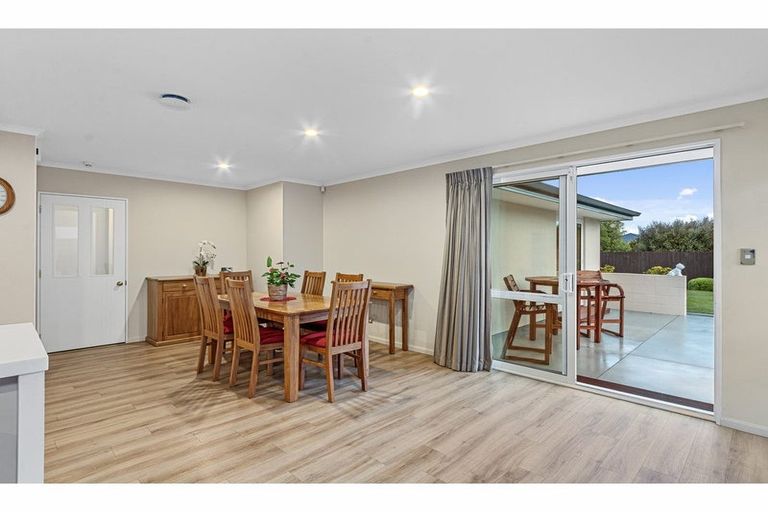 Photo of property in 11 Astor Place, Halswell, Christchurch, 8025
