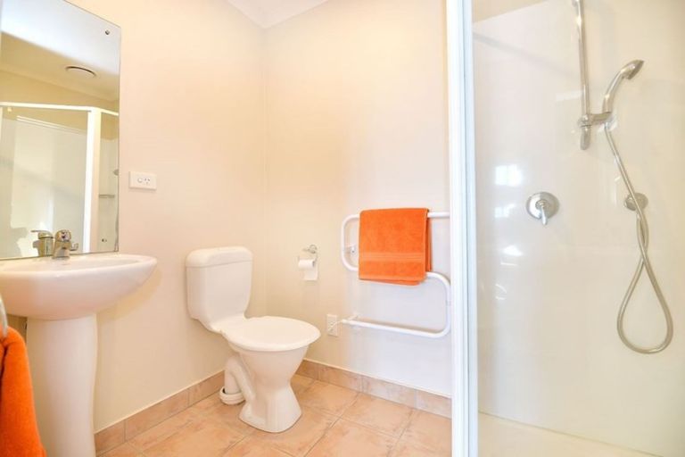 Photo of property in 18 Alverna View, Gulf Harbour, Whangaparaoa, 0930