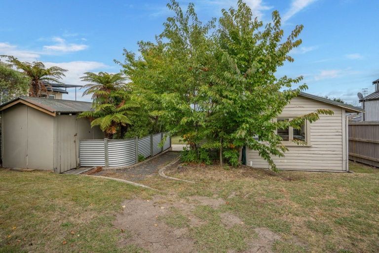Photo of property in 77 Rokino Road, Hilltop, Taupo, 3330