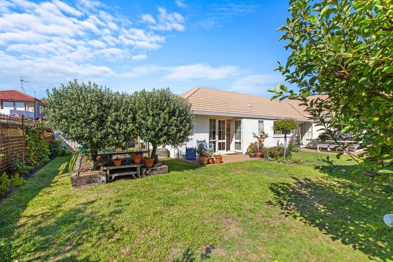 Photo of property in 25 Palm Beach Boulevard, Papamoa Beach, Papamoa, 3118