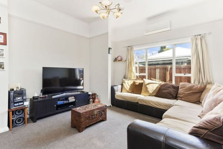 Photo of property in 1/7 Seymour Street, Hornby, Christchurch, 8042