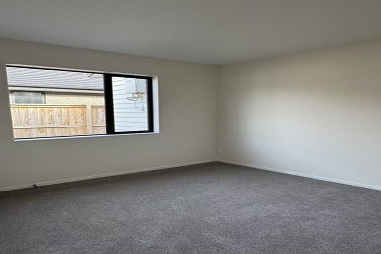 Photo of property in 5 Ritetai Street, Clarks Beach, 2122