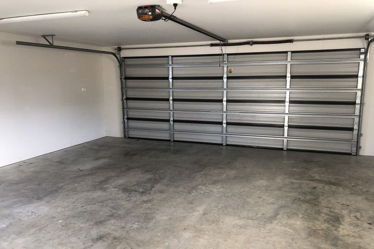 Photo of property in 6 Wingatui Road, Mosgiel, 9024