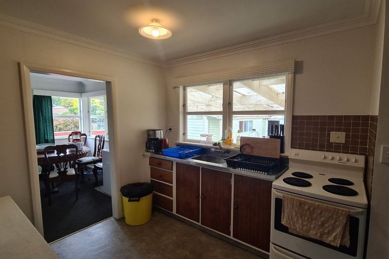 Photo of property in 38 Highbury Drive, Levin, 5510