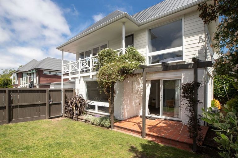 Photo of property in 1/89c Fendalton Road, Fendalton, Christchurch, 8014