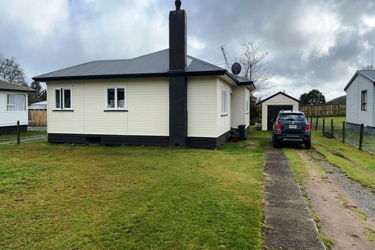 Photo of property in 10 Tay Street, Tokoroa, 3420
