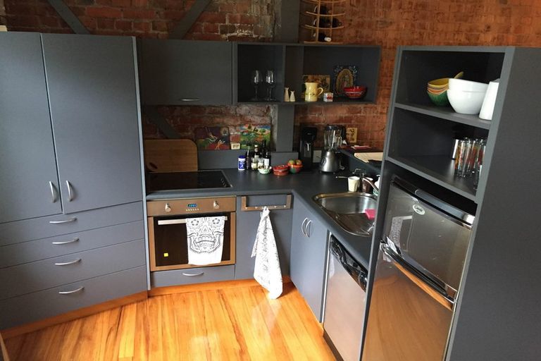 Photo of property in Columbia Apartments, 10/32 Cuba Street, Te Aro, Wellington, 6011