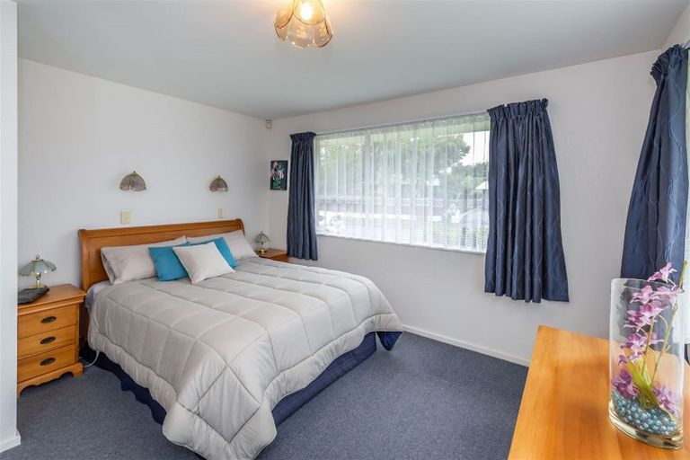 Photo of property in 22 Bucknell Street, Sockburn, Christchurch, 8042