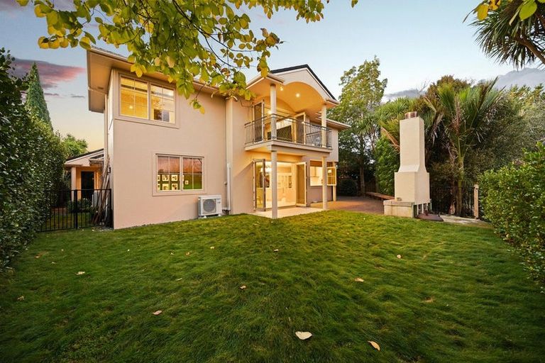 Photo of property in 18 Raungawari Drive, Huntington, Hamilton, 3210