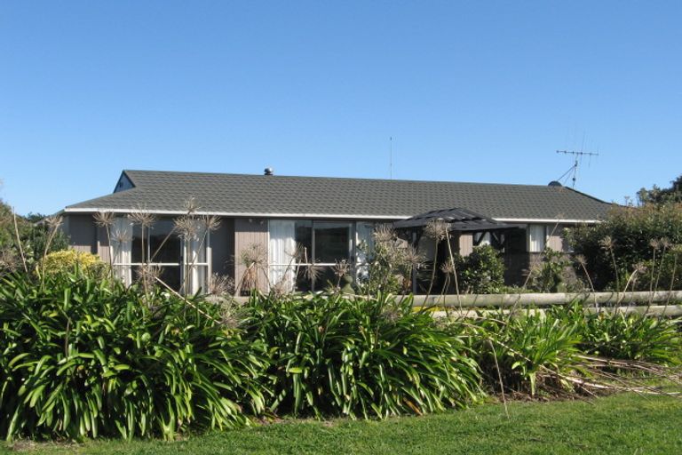 Photo of property in 8 Mahuri Street, Himatangi Beach, Foxton, 4891
