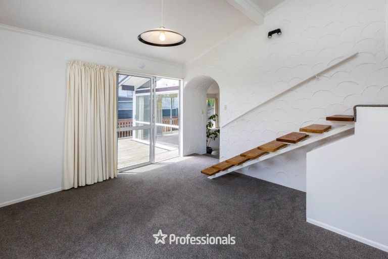 Photo of property in 5 Venetia Way, Totara Park, Upper Hutt, 5018