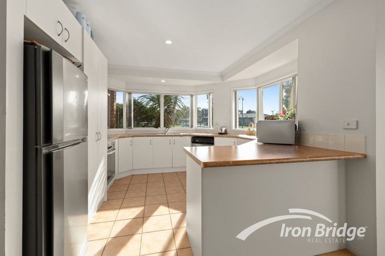 Photo of property in 45 Waimahia Avenue, Weymouth, Auckland, 2103