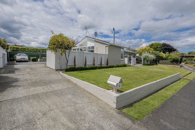 Photo of property in 2 Glen Street, Levin, 5510